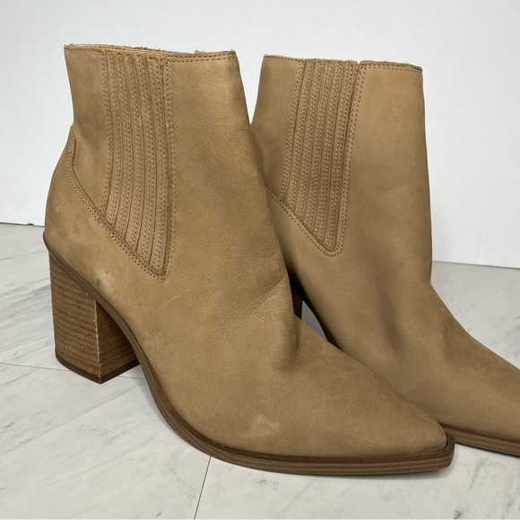 New! Steve Madden Catreena Tan Nubuck Chelsea Bootie 11M - Picture 9 of 14